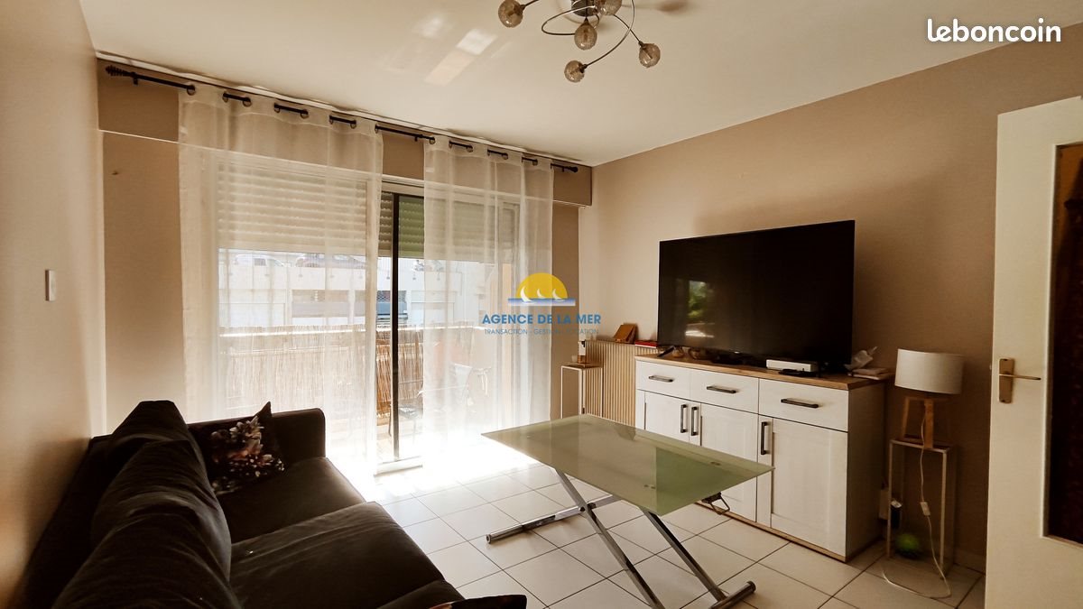 Appartement à louer, 56m², Fréjus