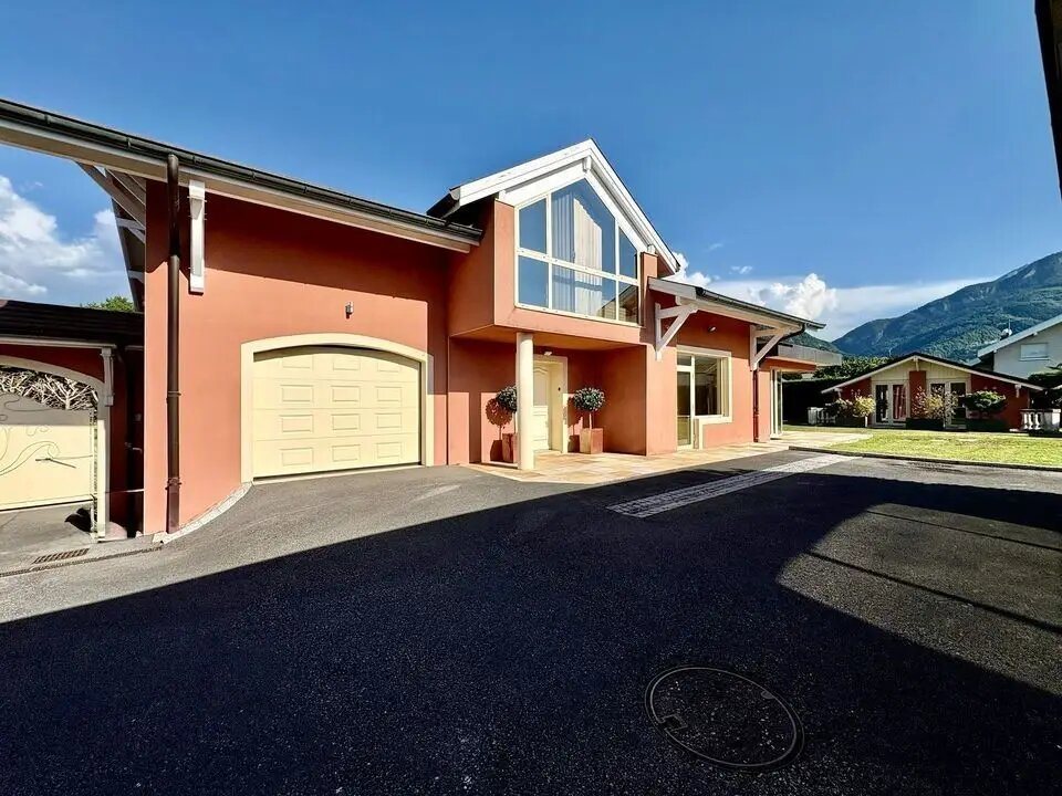 Maison à vendre, 249m², La Roche-sur-Foron