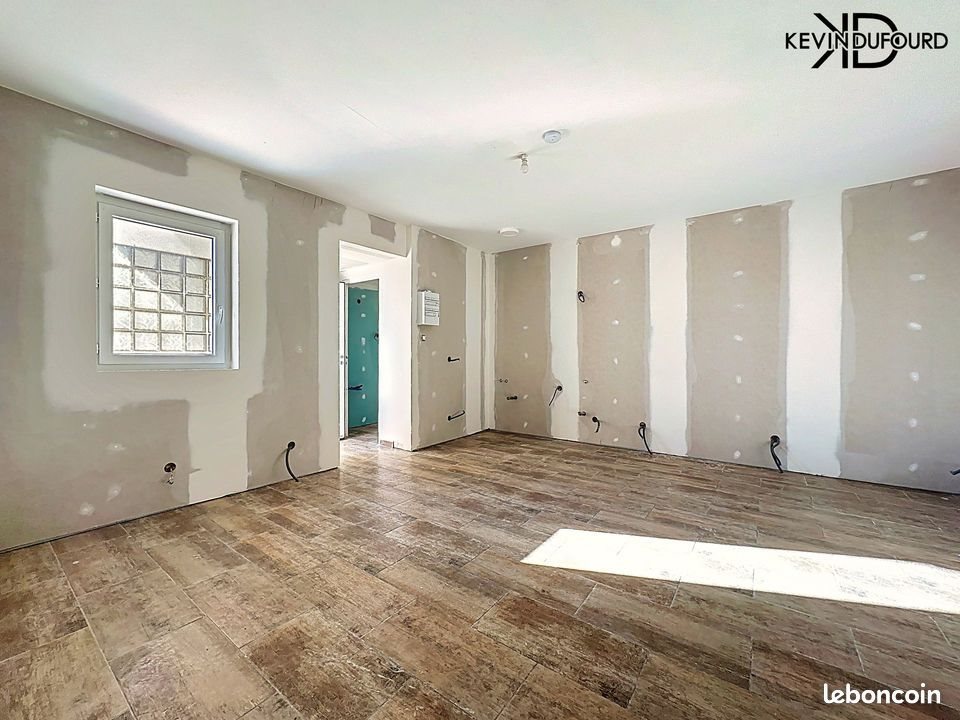 Appartement à vendre, 44m², Aubenas