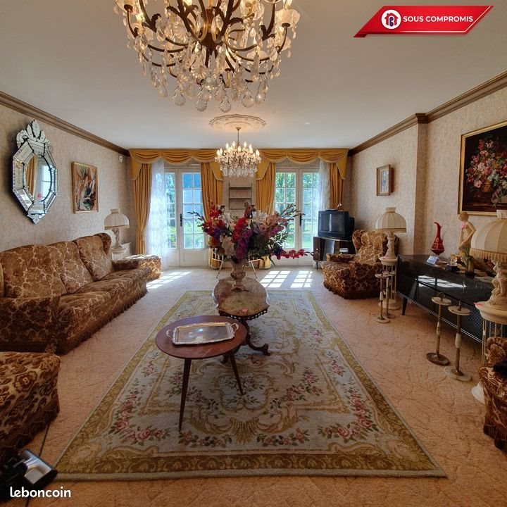 Maison à vendre, 213m², Mardié