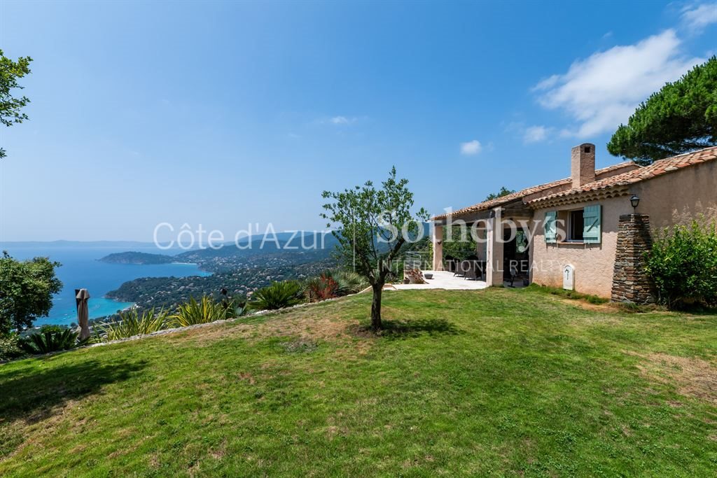 Maison à vendre, 171m², Rayol-Canadel-sur-Mer
