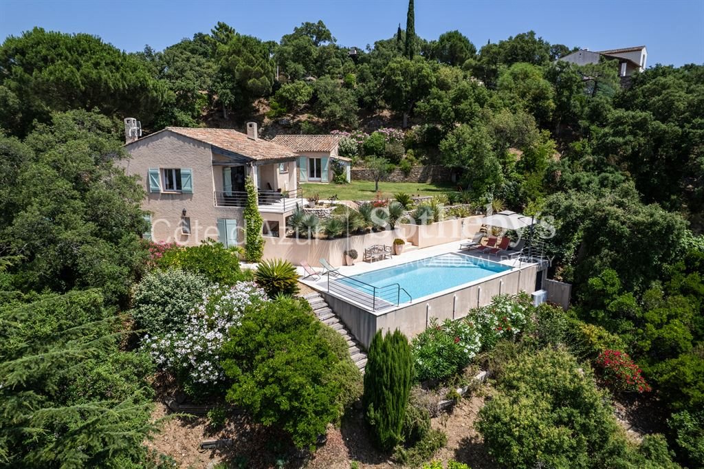 Maison à vendre, 171m², Rayol-Canadel-sur-Mer