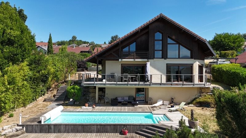 Maison à vendre, 196m², Lovagny