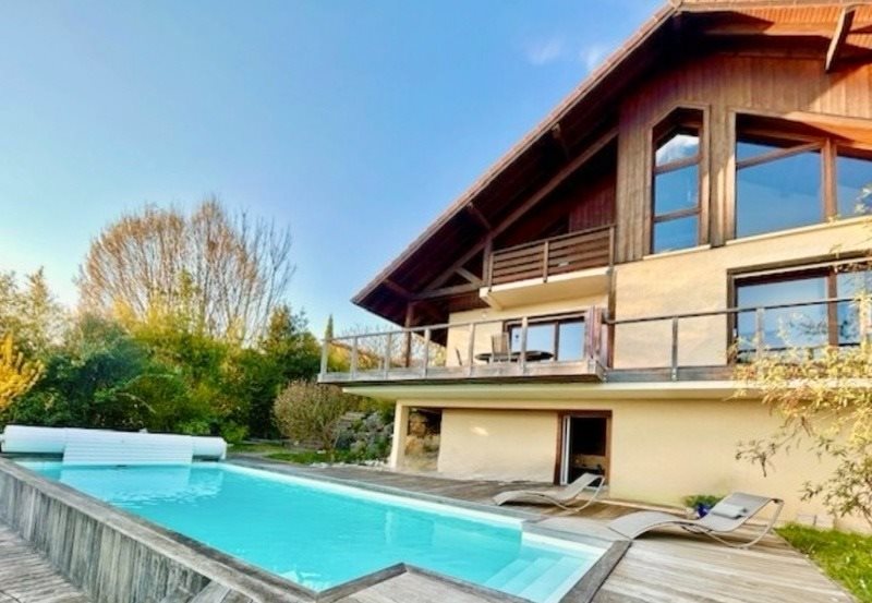 Maison à vendre, 196m², Lovagny
