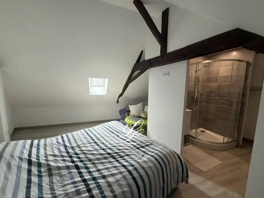 Maison à louer, 82m², Vallon-sur-Gée