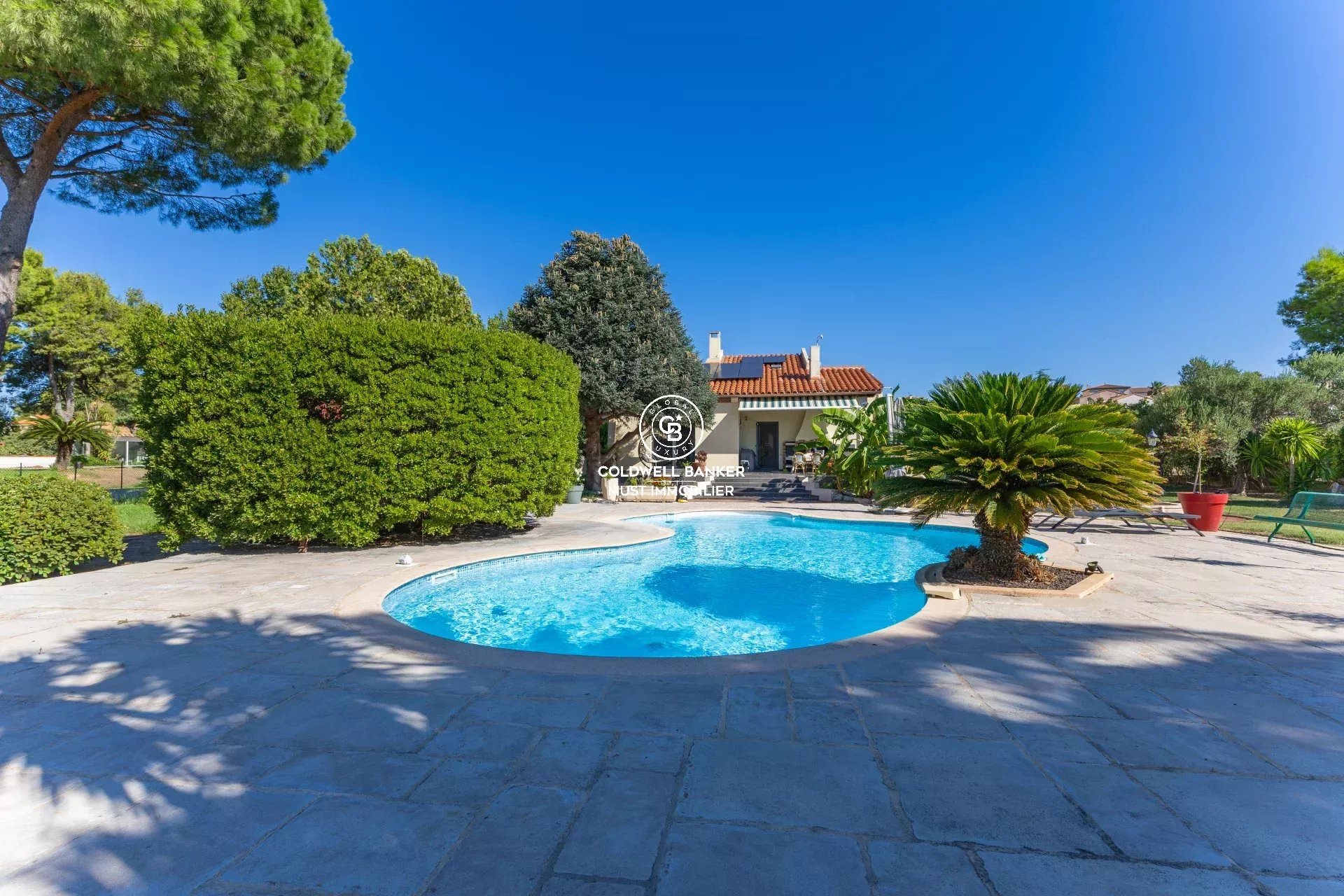 Maison à vendre, 375m², Saint-Estève