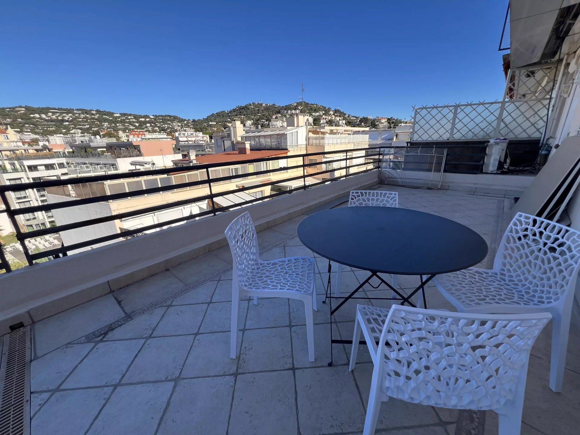 Appartement à louer, 51m², Cannes