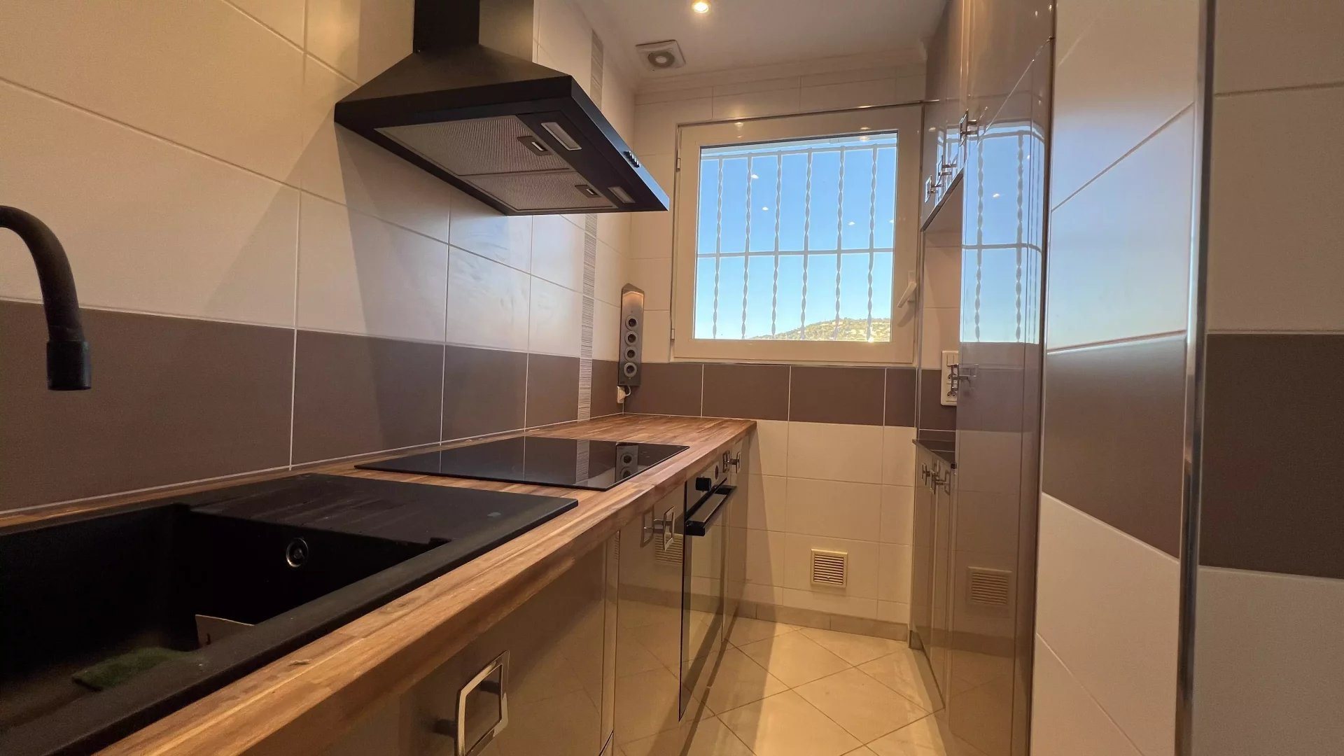 Appartement à louer, 51m², Cannes