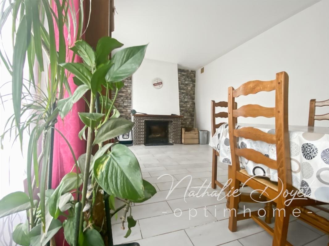 Maison à vendre, 91m², Montcornet