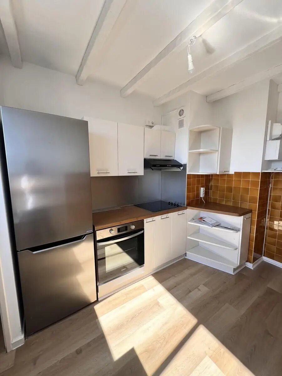 Appartement à louer, 75m², Marignane