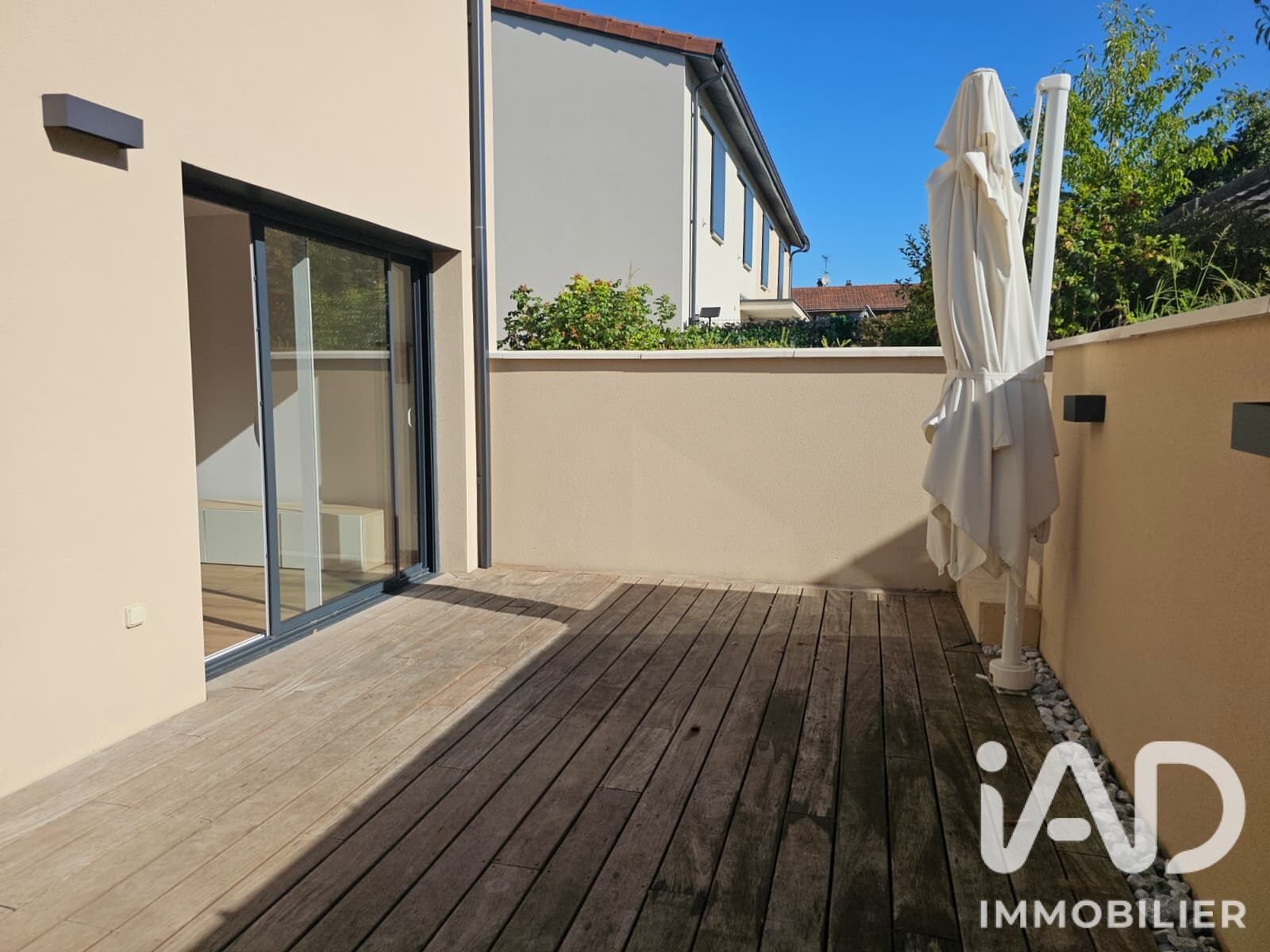 Maison à louer, 88m², Genay