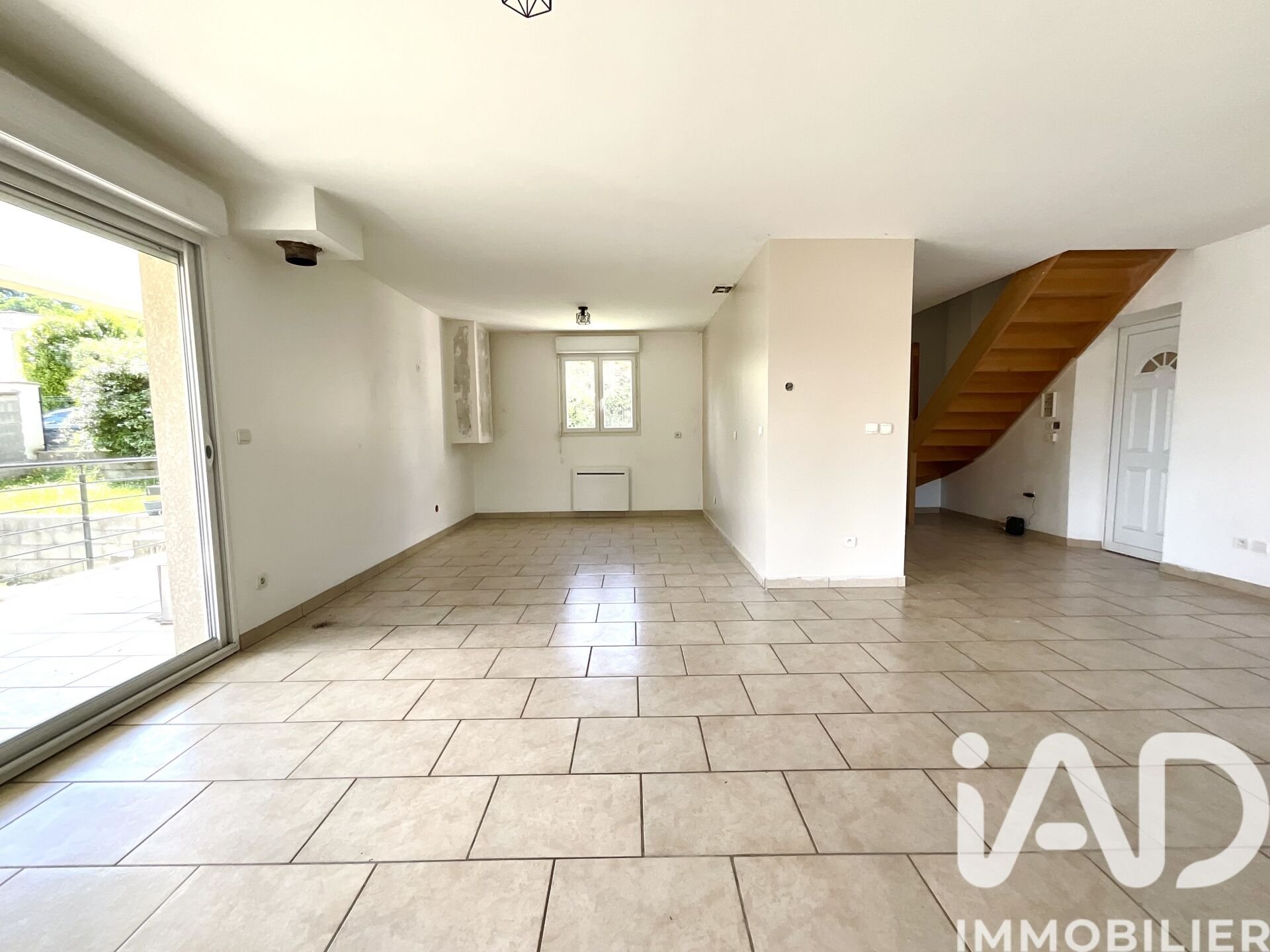 Maison à vendre, 100m², Villieu-Loyes-Mollon