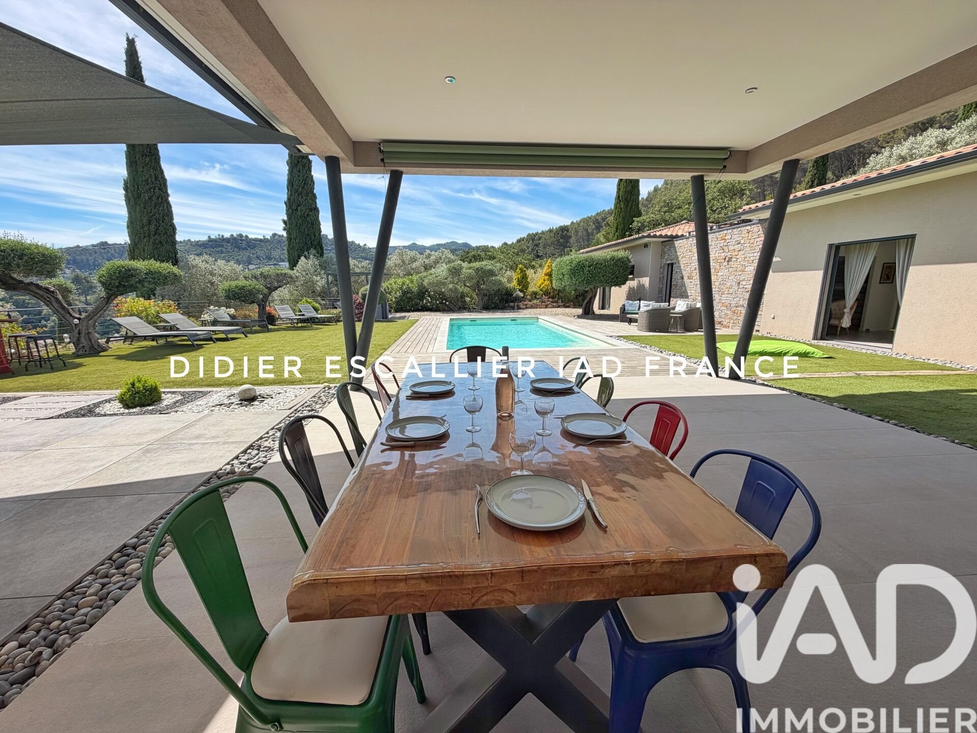 Maison à vendre, 233m², Solliès-Toucas