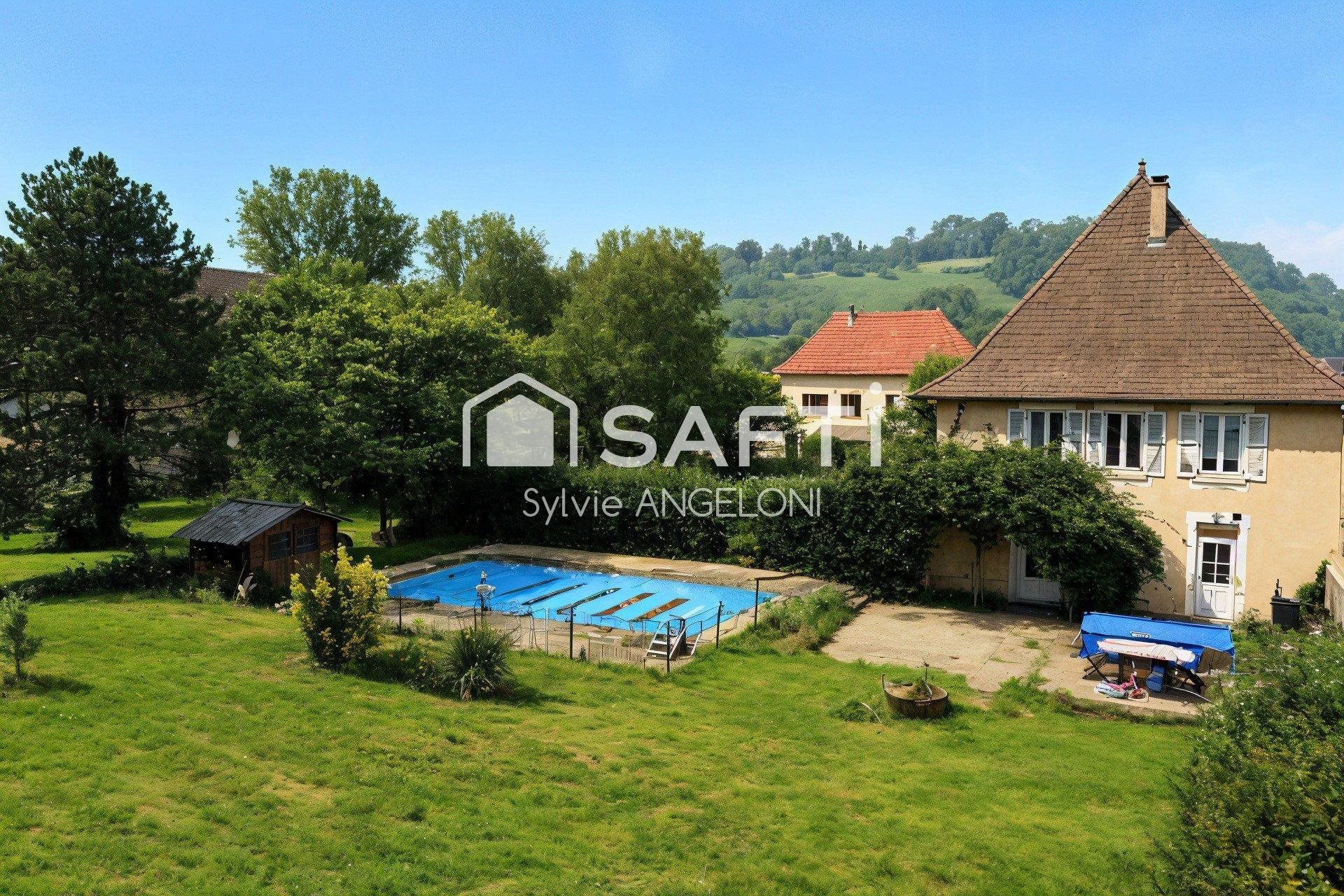 Maison à vendre, 195m², La Bâtie-Montgascon