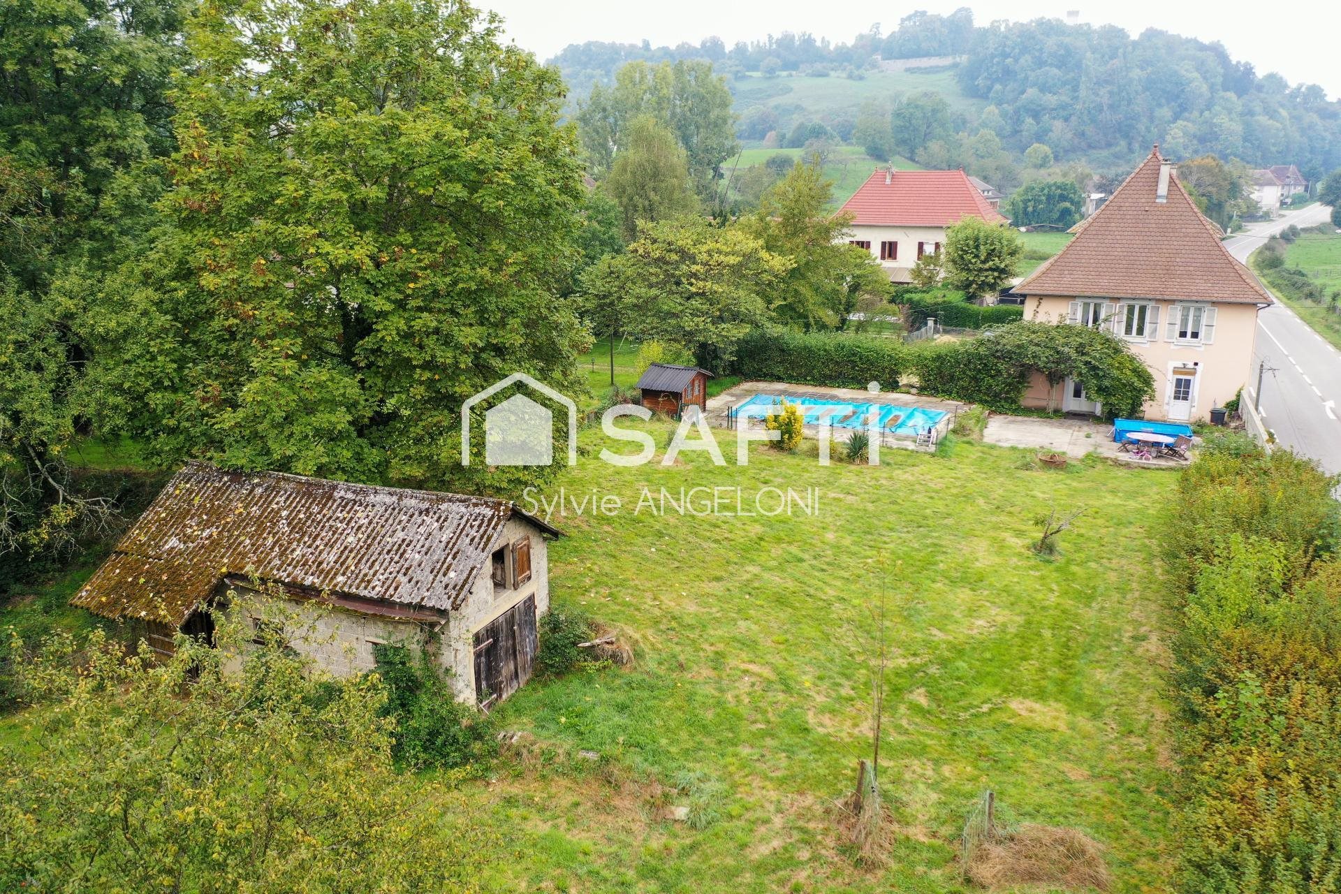 Maison à vendre, 195m², La Bâtie-Montgascon