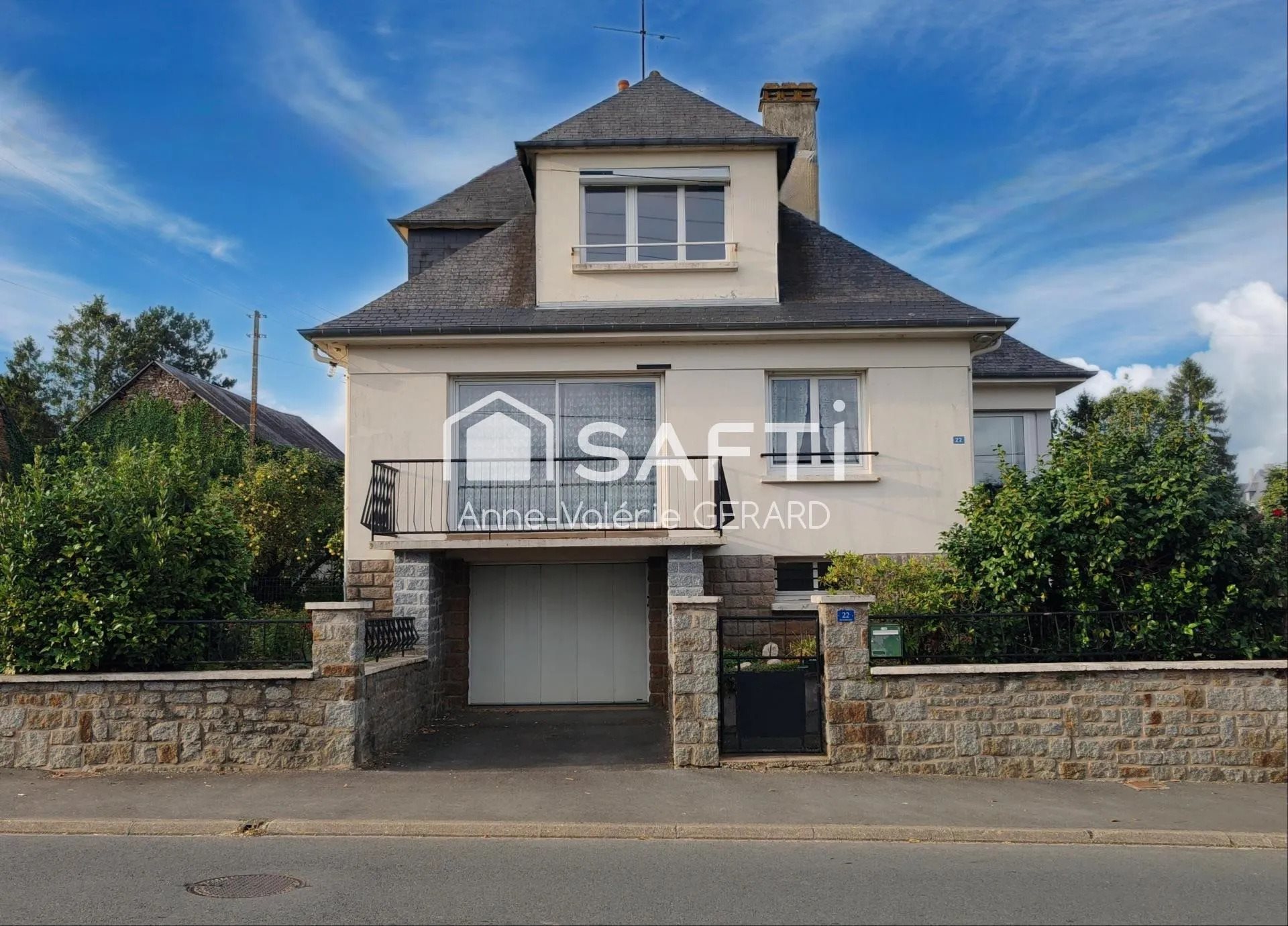 Maison à vendre, 103m², Fougerolles-du-Plessis