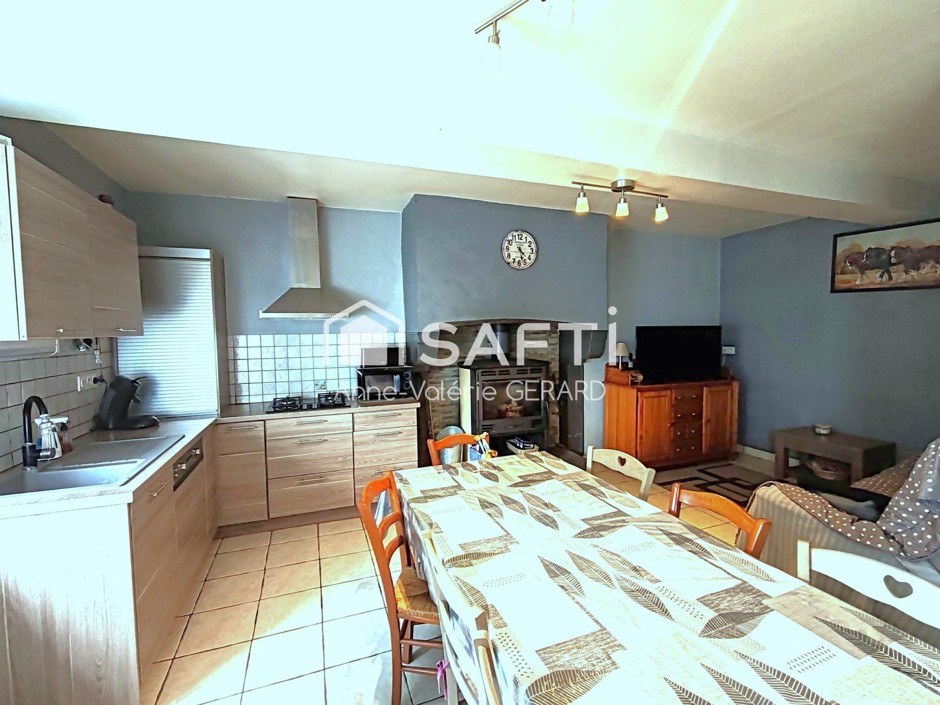 Maison à vendre, 78m², Fougerolles-du-Plessis