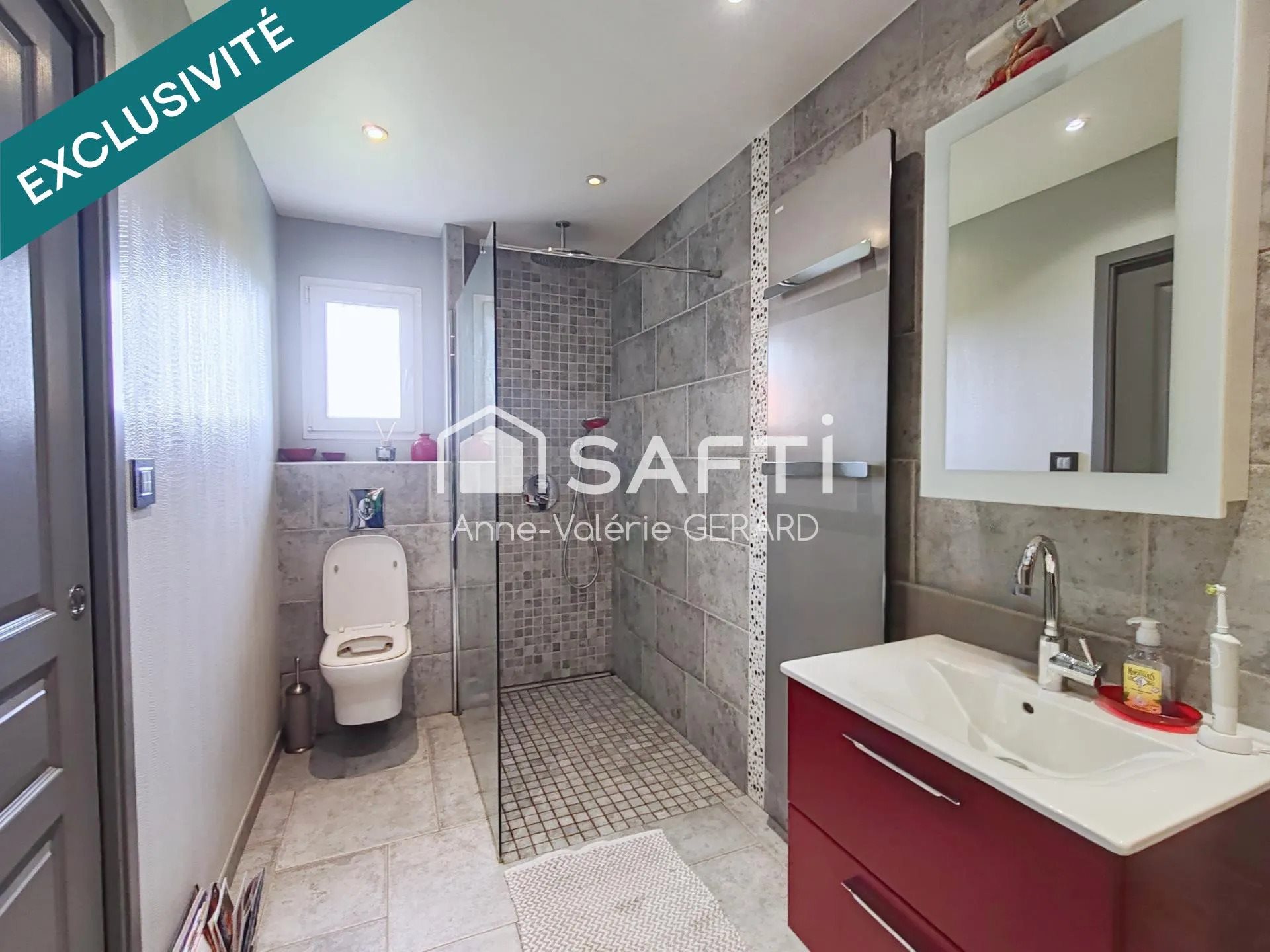 Maison à vendre, 168m², Saint-Hilaire-du-Harcouët