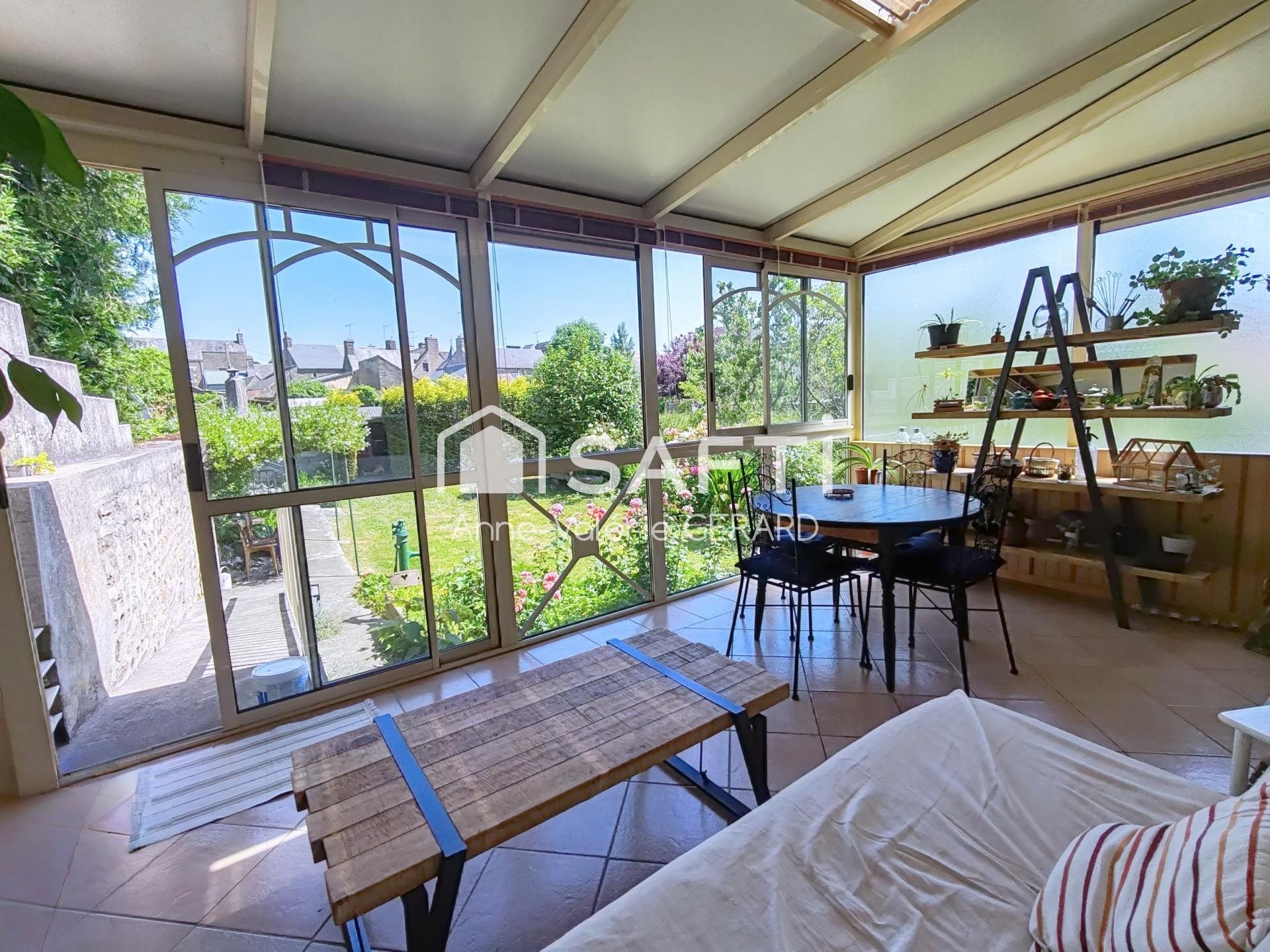Maison à vendre, 172m², Fougerolles-du-Plessis