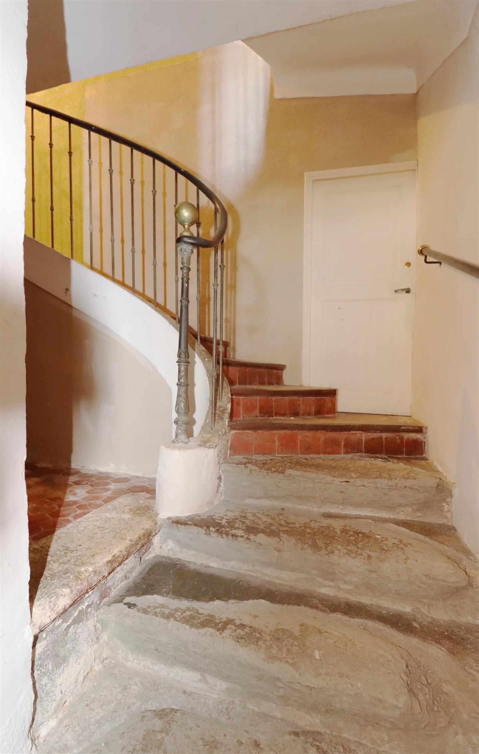 Maison à vendre, 517m², Saint-Saturnin-lès-Apt