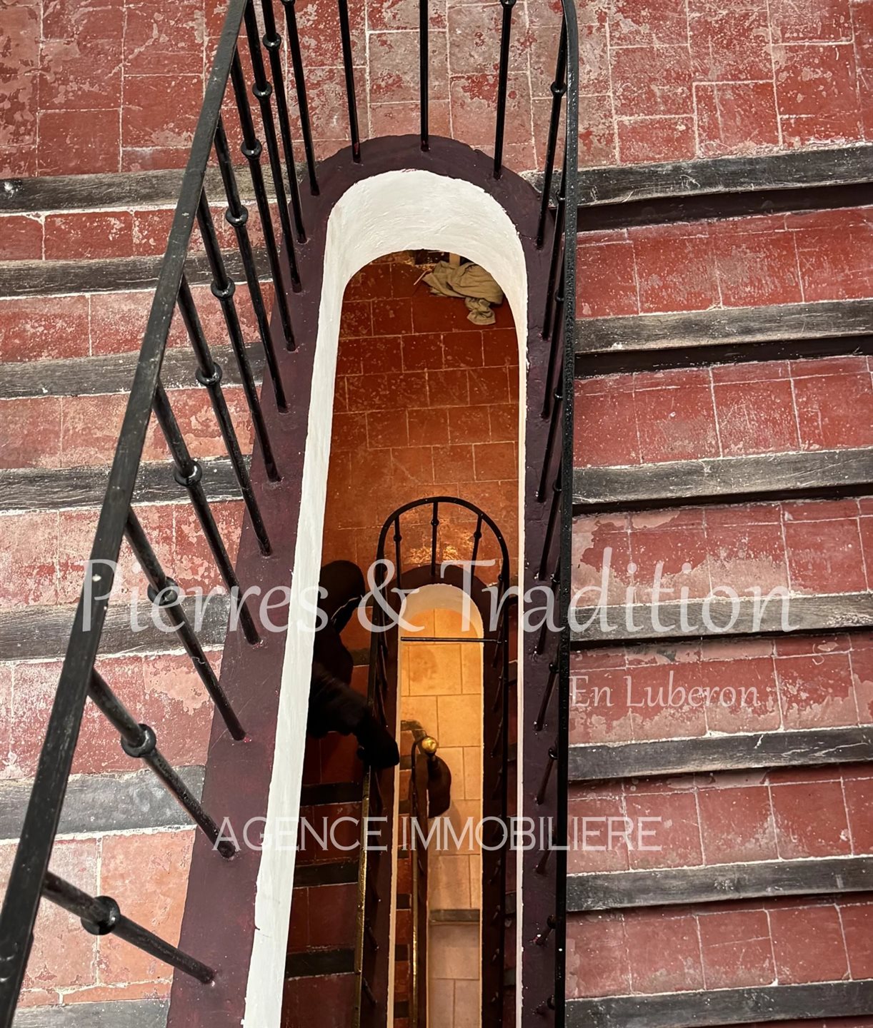 Maison à vendre, 259m², Céreste-en-Luberon