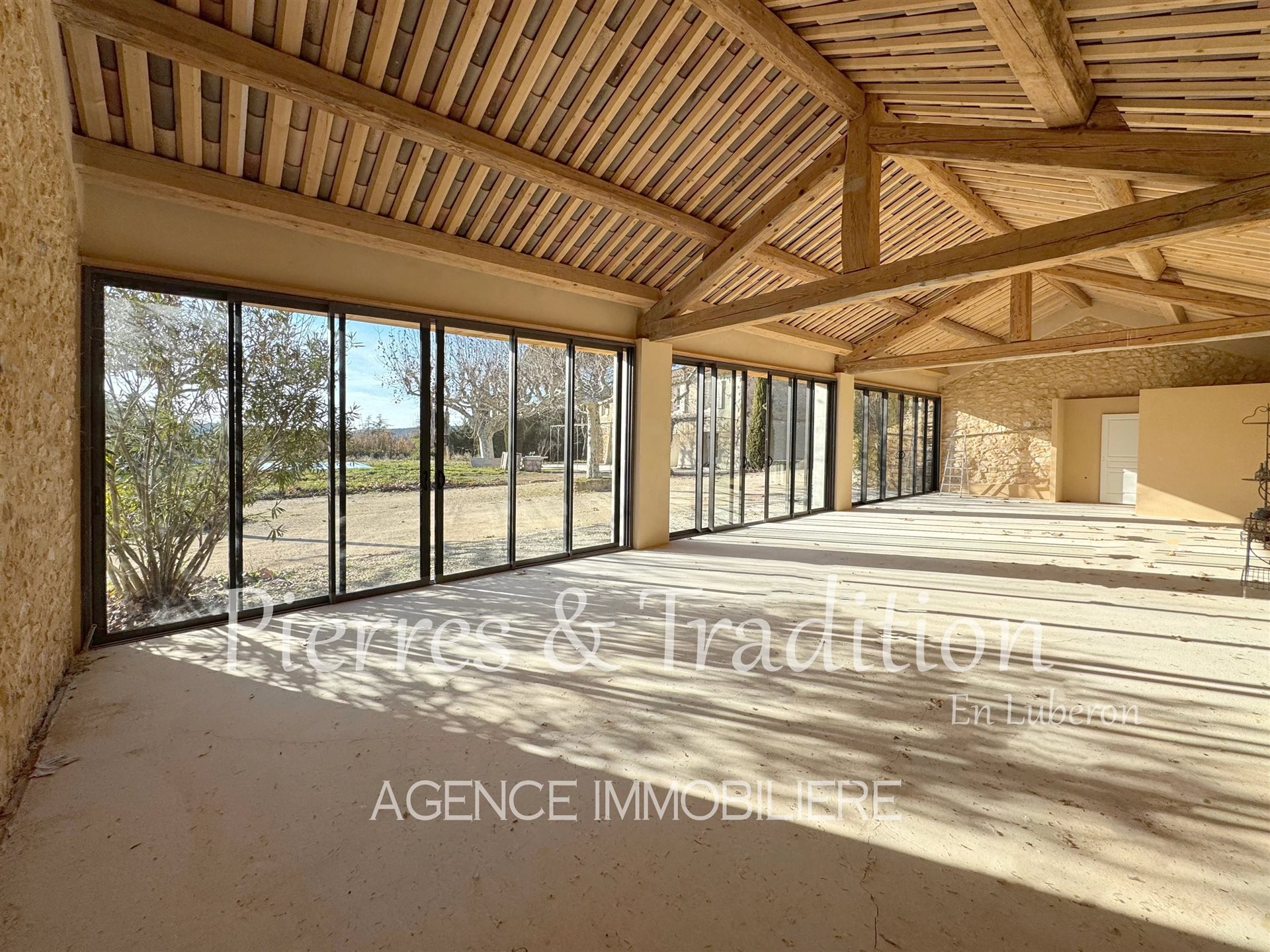 Maison à vendre, 272m², Gargas