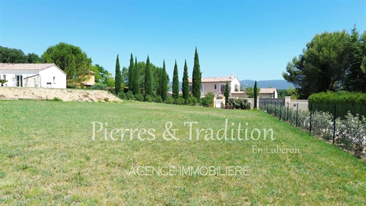 Terrain 1000 m² · à Gargas · 1 000 m² · 176 000 €