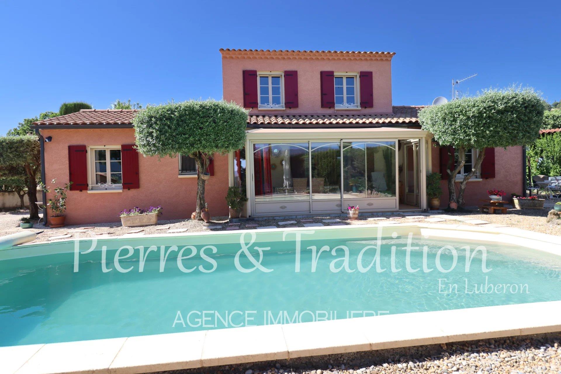 Maison à vendre, 136m², Gargas