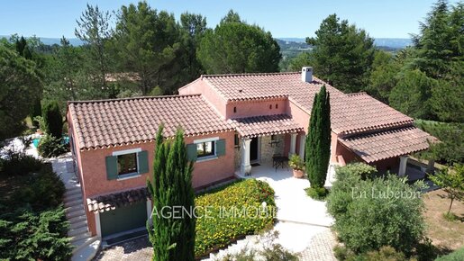 Maison 5 pièces 177 m² · à Saint-Saturnin-lès-Apt · 177 m² · 649 000 €