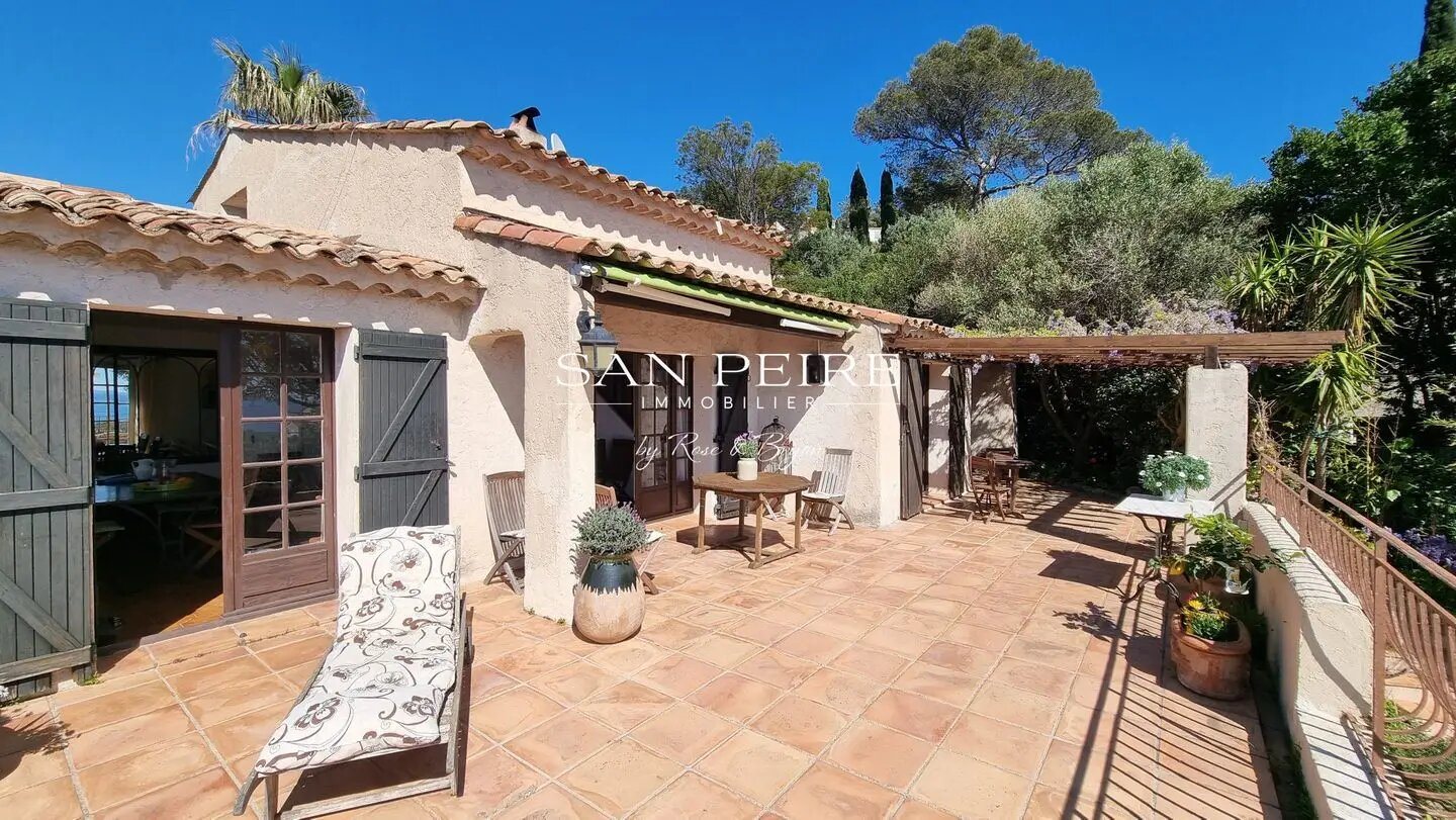 Maison à vendre, 165m², Roquebrune-sur-Argens