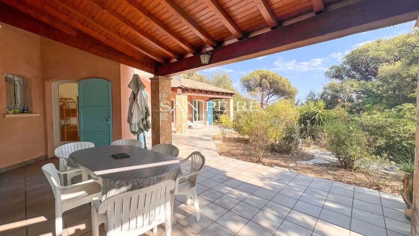 Maison à vendre, 140m², Roquebrune-sur-Argens