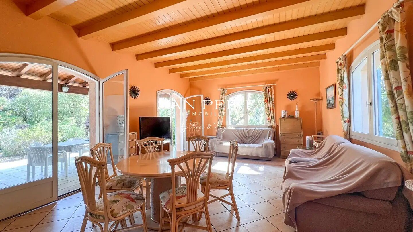 Maison à vendre, 140m², Roquebrune-sur-Argens