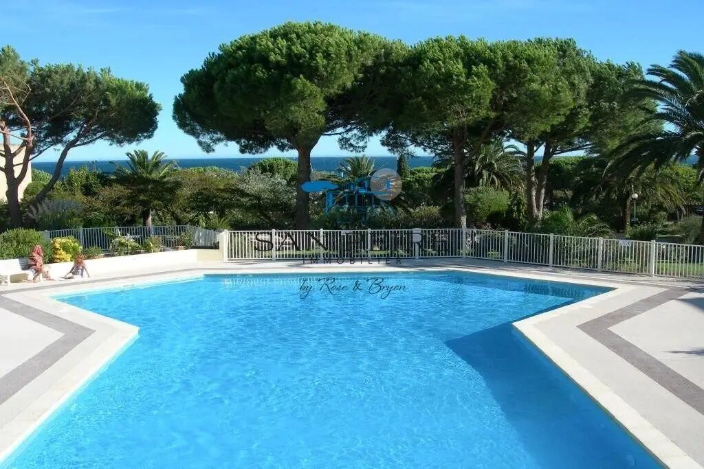 Appartement à vendre, 25m², Roquebrune-sur-Argens