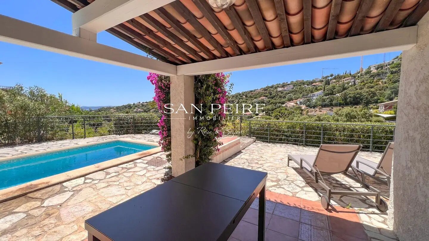 Maison à vendre, 114m², Roquebrune-sur-Argens