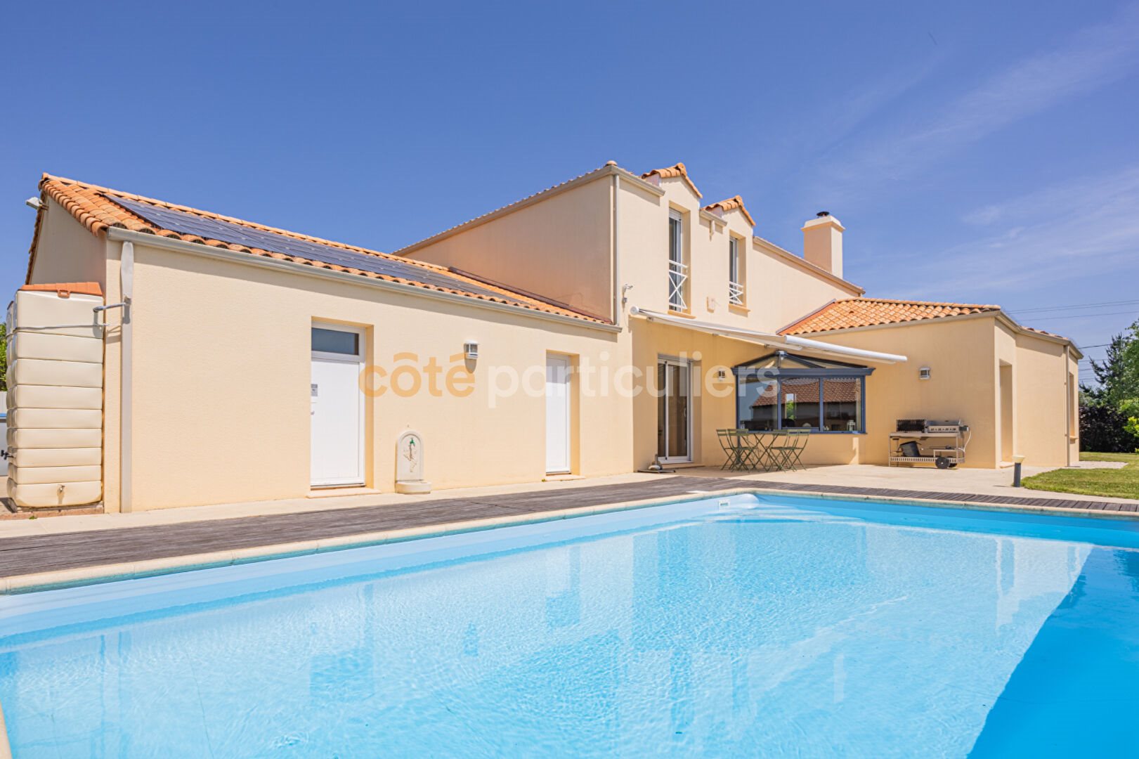 Maison à vendre, 237m², Saint-Léger-les-Vignes