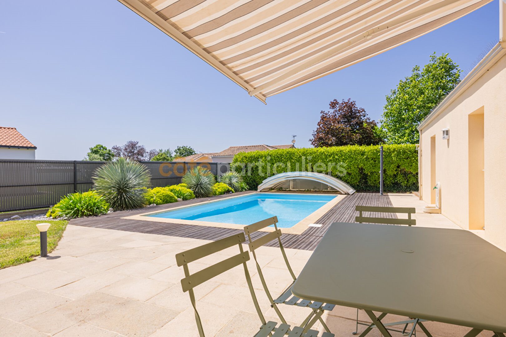 Maison à vendre, 237m², Saint-Léger-les-Vignes