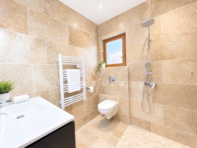 Maison à louer, 32m², Tourrettes