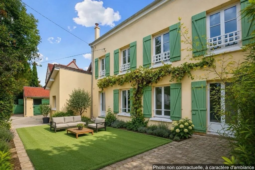 Maison à vendre, 210m², La Celle-Saint-Cloud