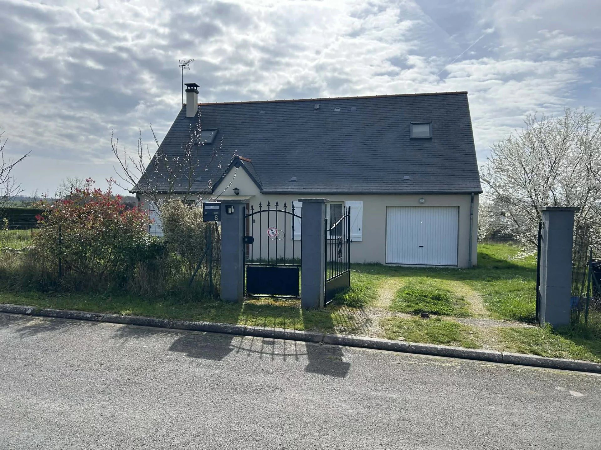 Maison à vendre, 110m², Villeloin-Coulangé