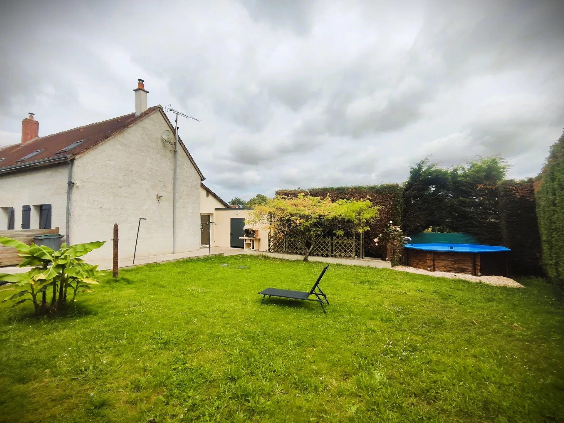 Maison à vendre, 197m², Nouans-les-Fontaines