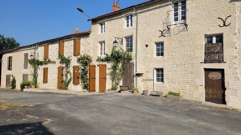 Maison à vendre, 200m², Mauzé-sur-le-Mignon
