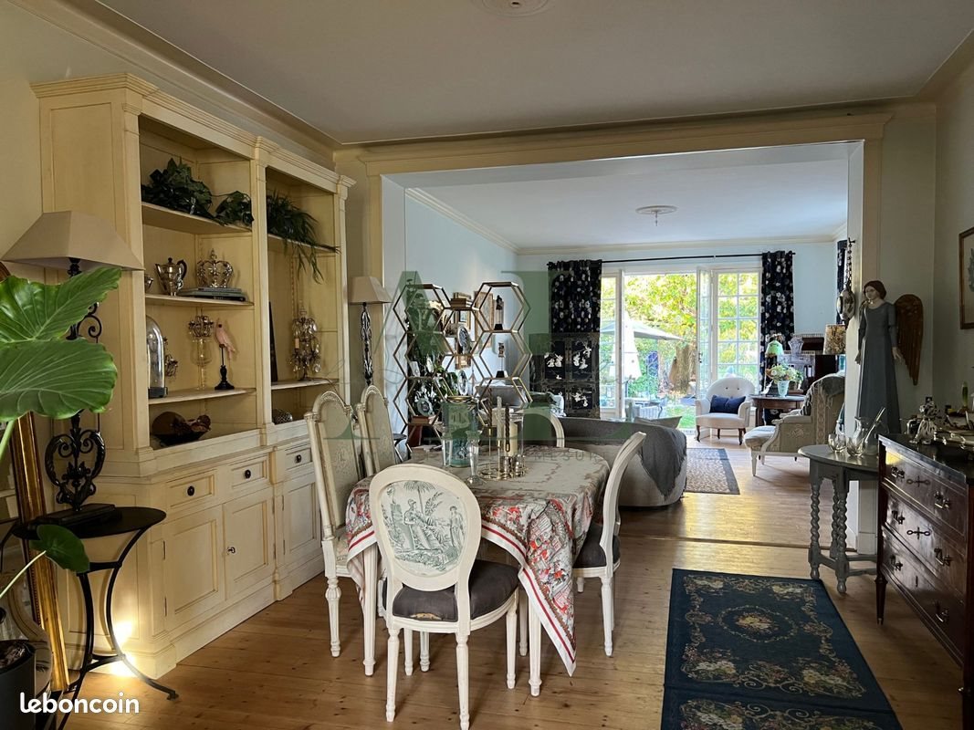 Maison à vendre, 146m², La Flèche