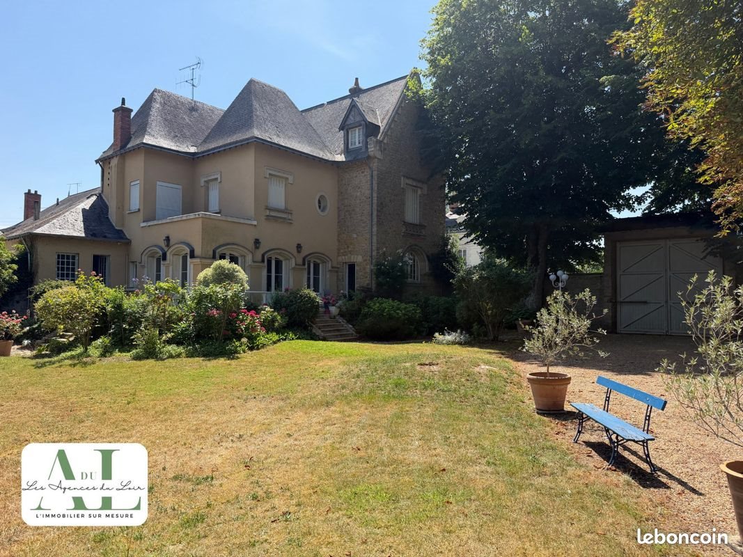 Maison à vendre, 350m², La Flèche