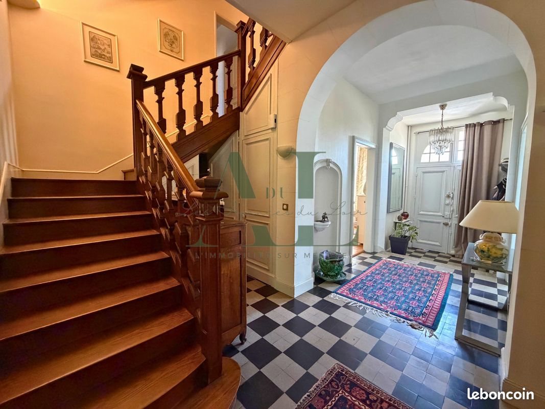 Maison à vendre, 350m², La Flèche