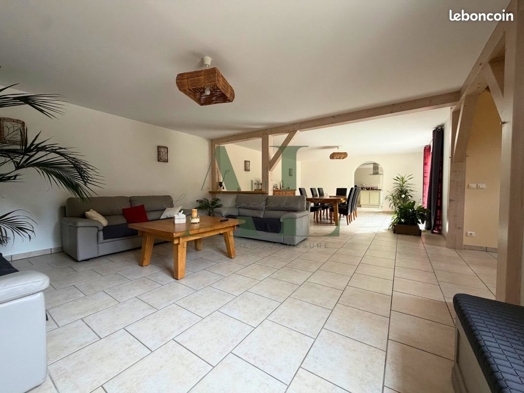 Maison à vendre, 239m², Mézeray