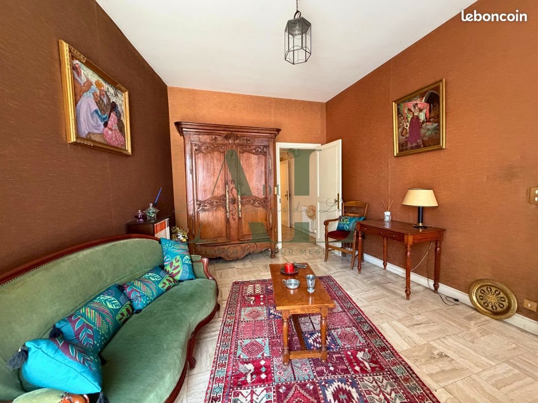 Maison à vendre, 389m², La Flèche