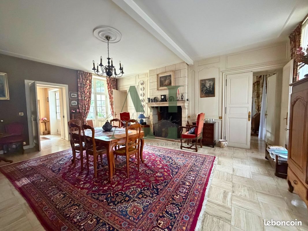 Maison à vendre, 389m², La Flèche