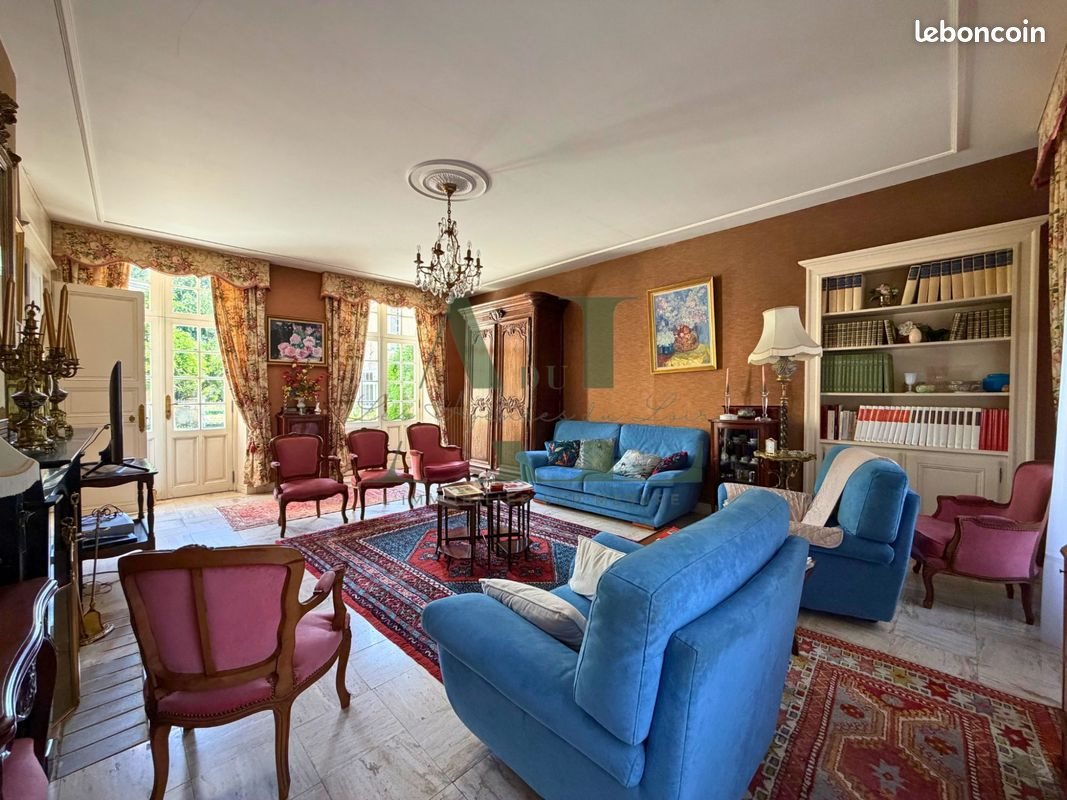 Maison à vendre, 389m², La Flèche