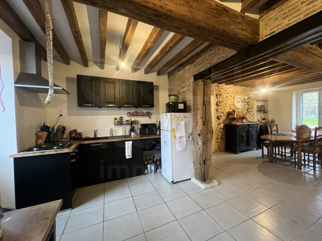 Maison à vendre, 253m², Saint-Amand-en-Puisaye