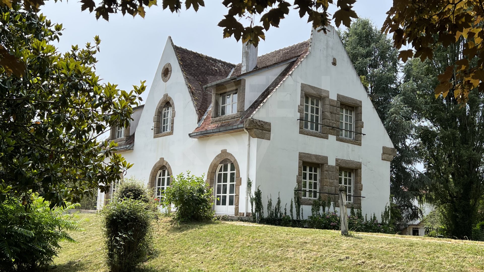 Maison à vendre, 250m², Saint-Sauveur-en-Puisaye